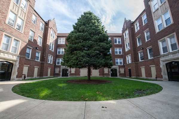 7917-27 S Drexel Ave property